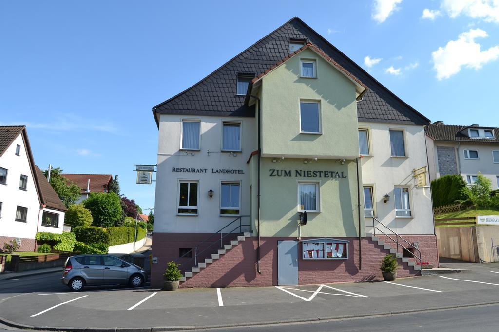 Landhotel Zum Niestetal Exteriér fotografie